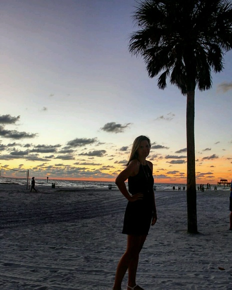 Meet your Posher, Megan - Picture 1 of 1